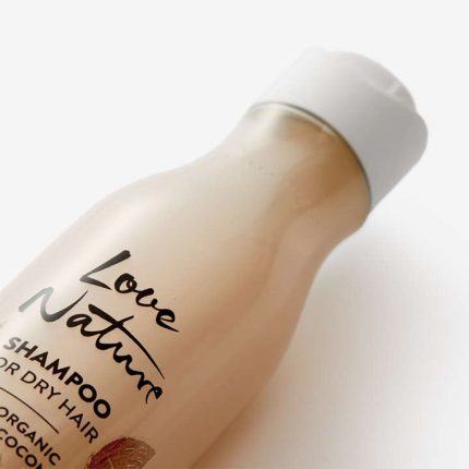 Shampooing pour Cheveux Secs Love Nature Oriflame